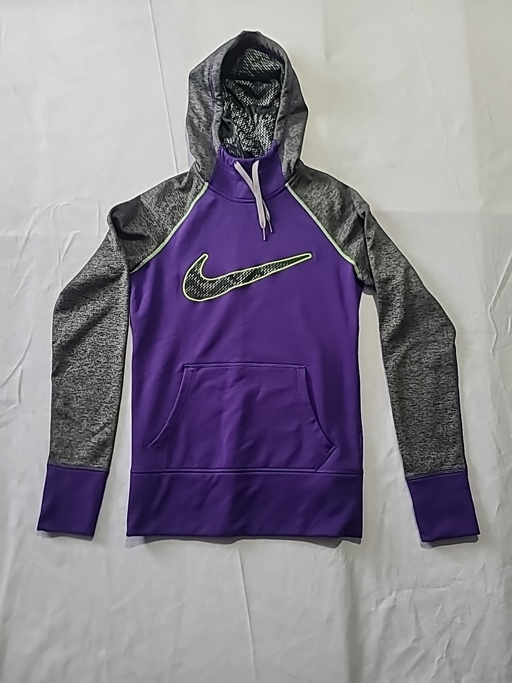 Nike Therma Fit Womens Hoodie Size XS Sweatshirt Purple Gray